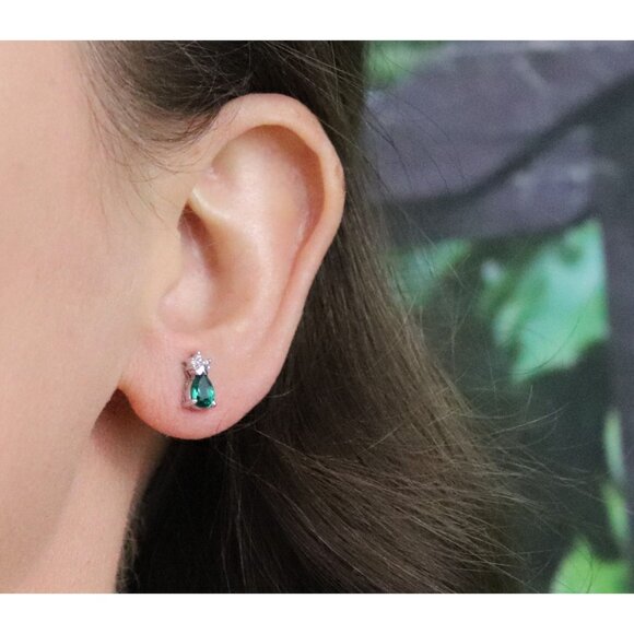 14k White Gold Lab Created Emerald & Diamond Earrings Stud Post Earrings 3/8" - Picture 2 of 9